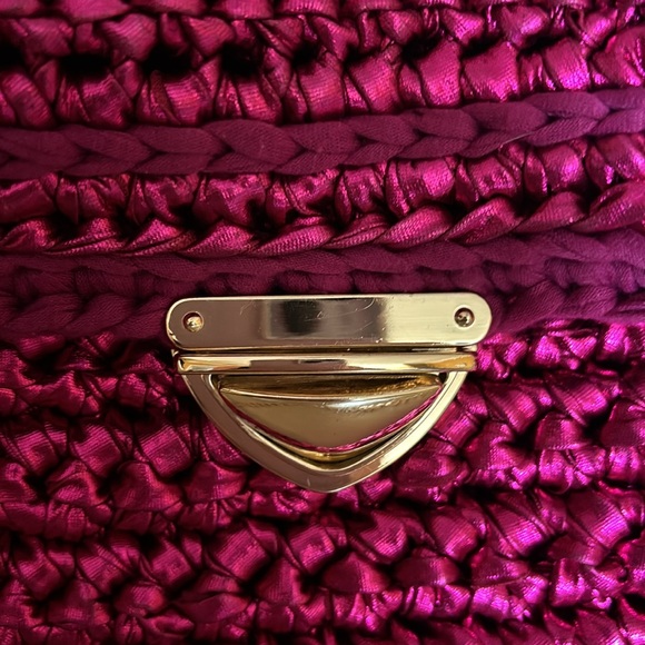 Crocheted Bag - Picture 7 of 8